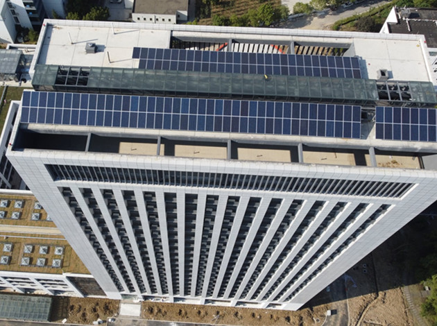 Dự án năng lượng mặt trời phân tán trên mái nhà 50,49KW cho trường học